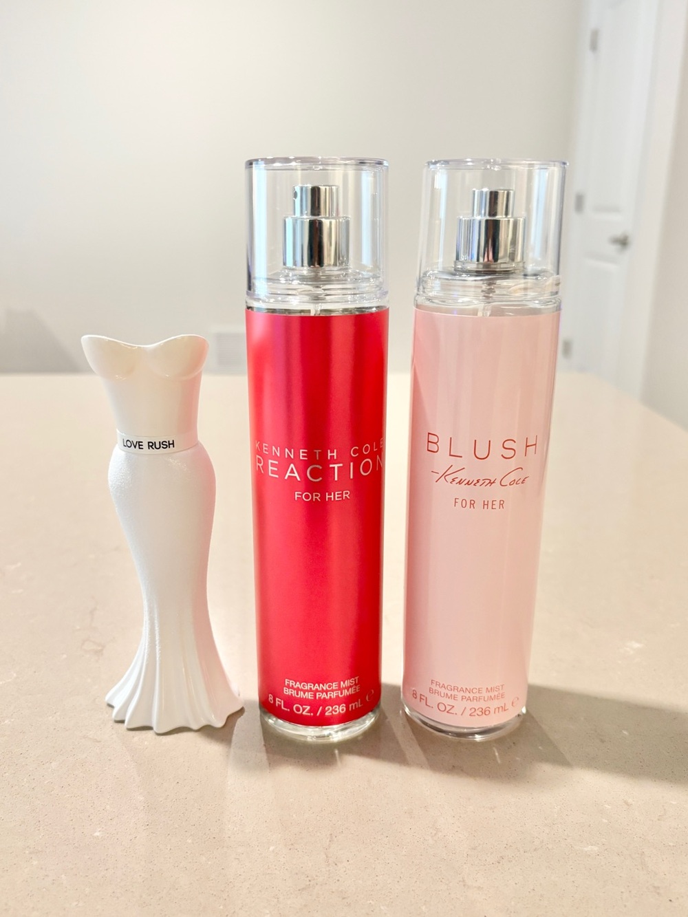 Kenneth Cole Blush Reaction + Paris Hilton Love Rush Perfume Gift Set New